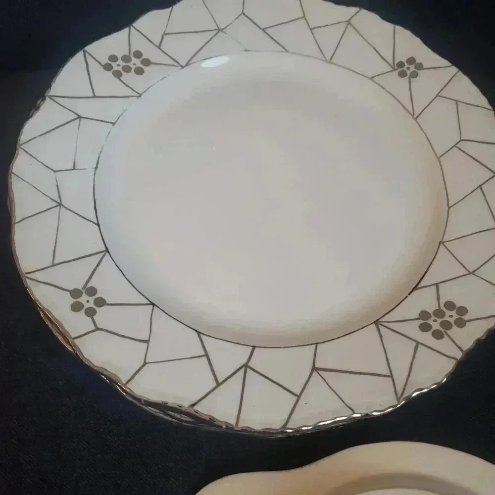 Tea Pot and Desert Plate‎ Set